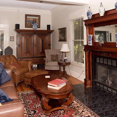 Dickson Street Bed & Breakfast Fayetteville Zewnętrze zdjęcie